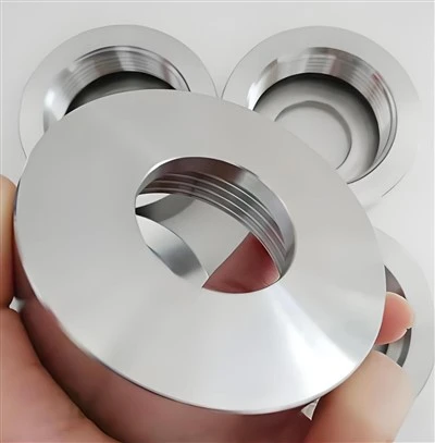 Serviços de usinagem CNC personalizados de precisão